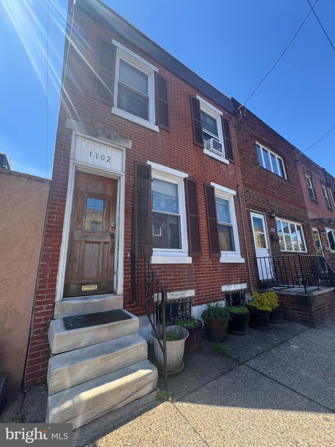 1102 Morris Street Philadelphia, PA 19148 - Photo 1 of 12
