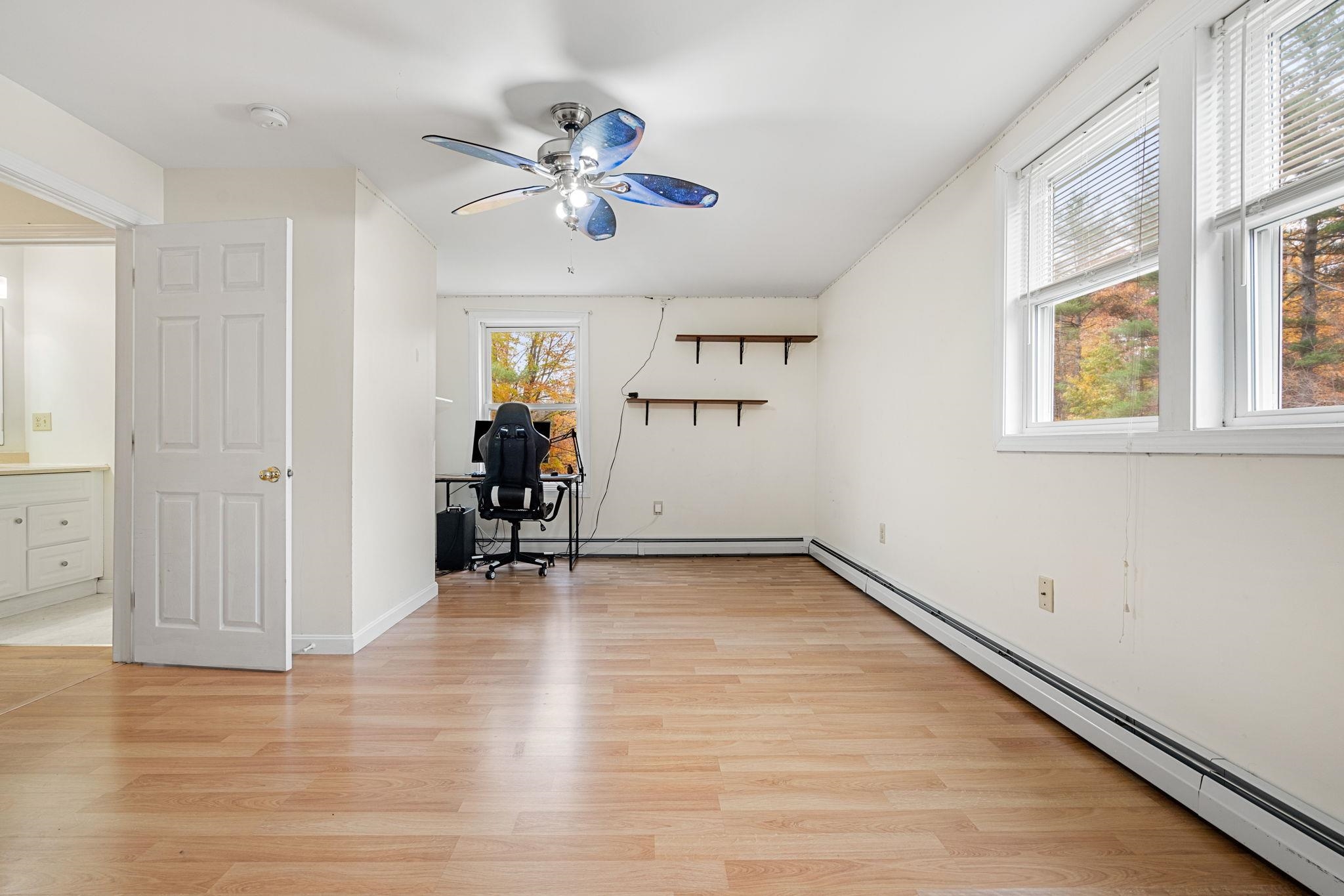 534 Bodwell Road Manchester, NH 03109 - Photo 14 of 37