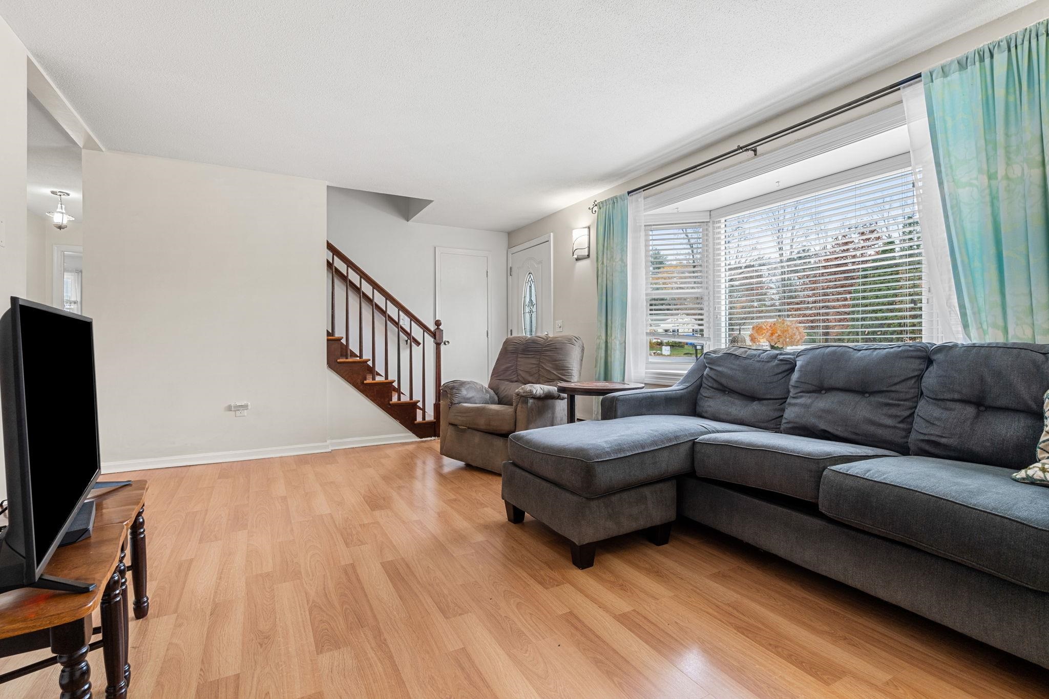 534 Bodwell Road Manchester, NH 03109 - Photo 27 of 37