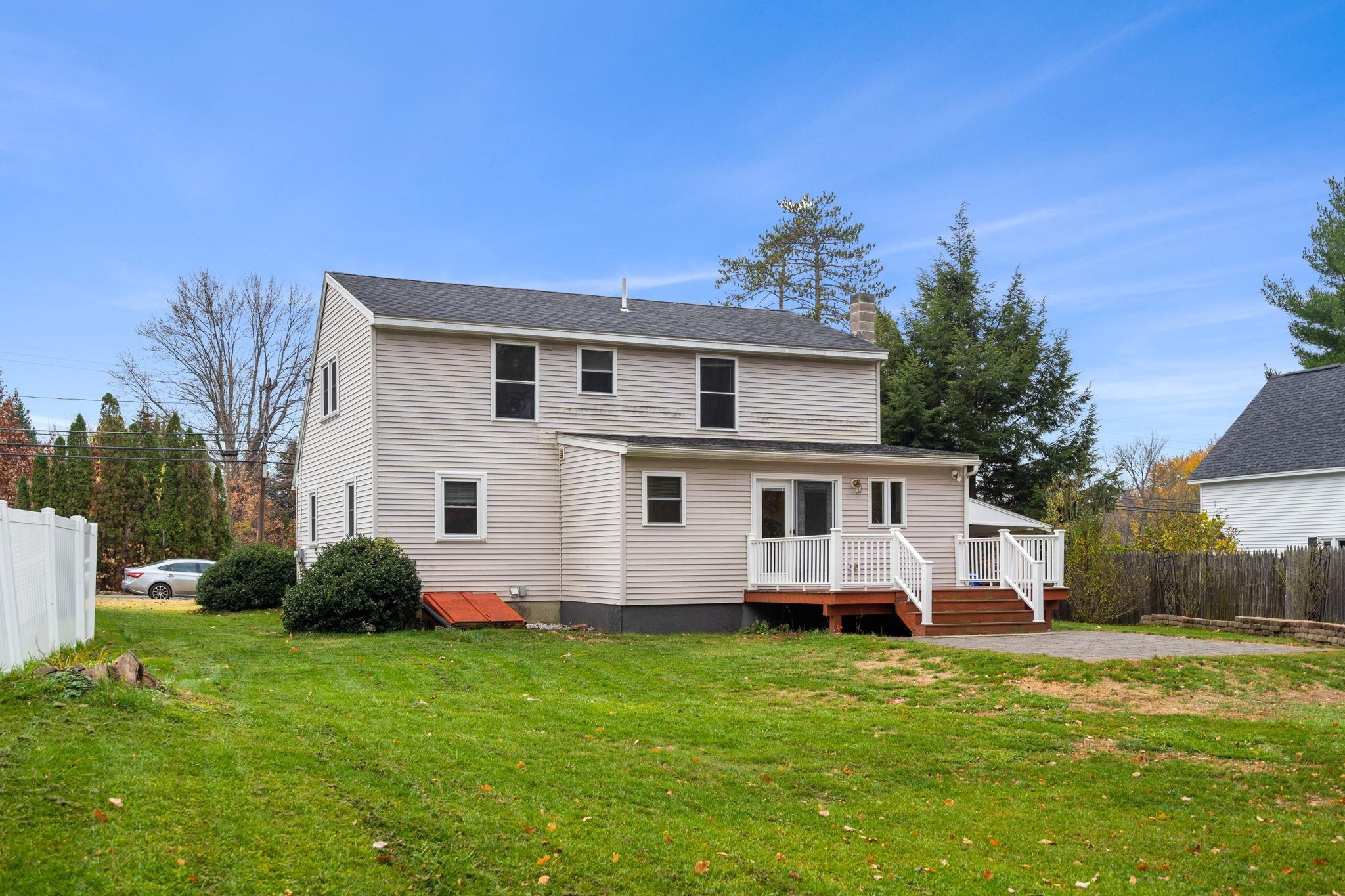 534 Bodwell Road Manchester, NH 03109 - Photo 36 of 37