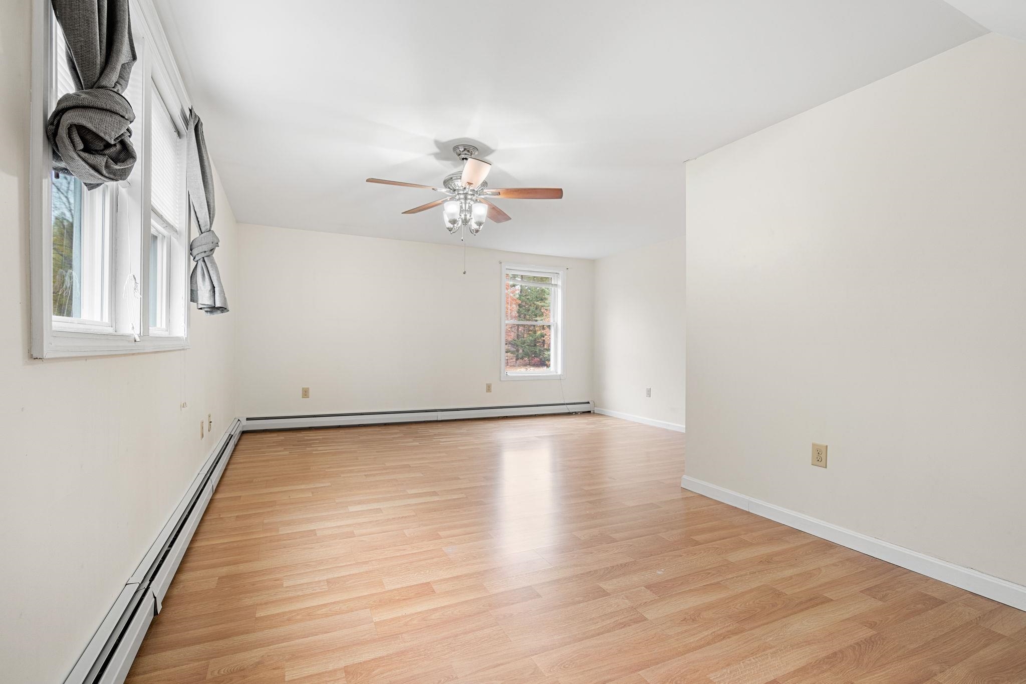 534 Bodwell Road Manchester, NH 03109 - Photo 10 of 37