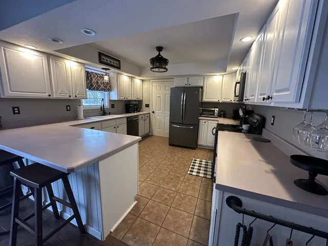 $268,500 | 502 Canary Lane, Carterville, IL 62918