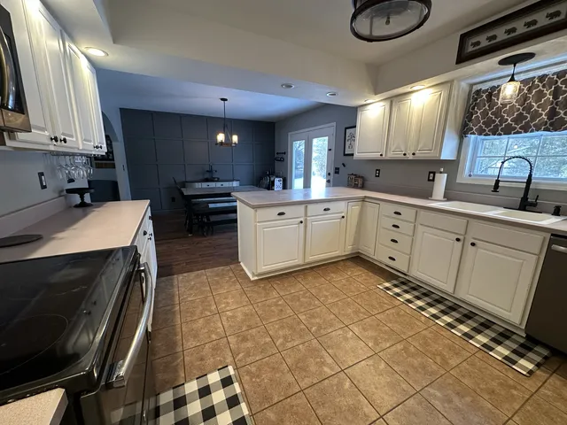 $268,500 | 502 Canary Lane, Carterville, IL 62918