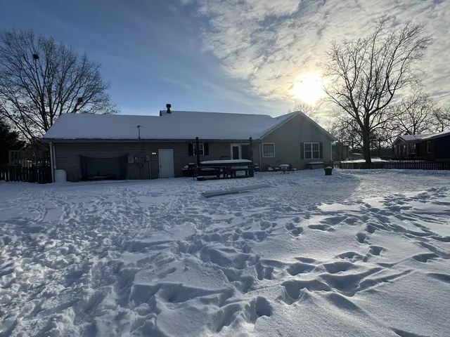 $268,500 | 502 Canary Lane, Carterville, IL 62918