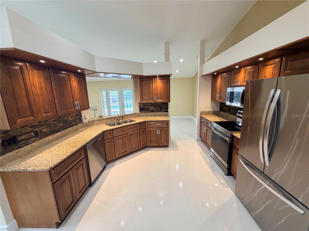 14103 Rensselaer Road Orlando, FL 32826 - Photo 20 of 45