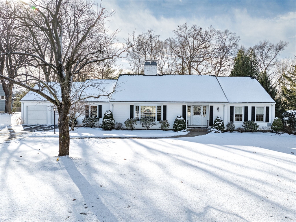 77 Arlington Road Longmeadow, MA 01106 - Photo 2 of 42 Gallery Image 2