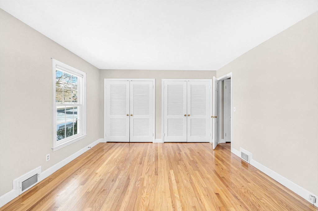 77 Arlington Road Longmeadow, MA 01106 - Photo 28 of 42 Gallery Image 28