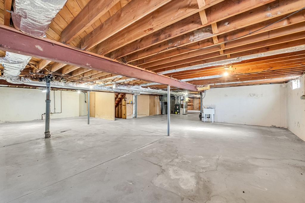 77 Arlington Road Longmeadow, MA 01106 - Photo 37 of 42 Gallery Image 37