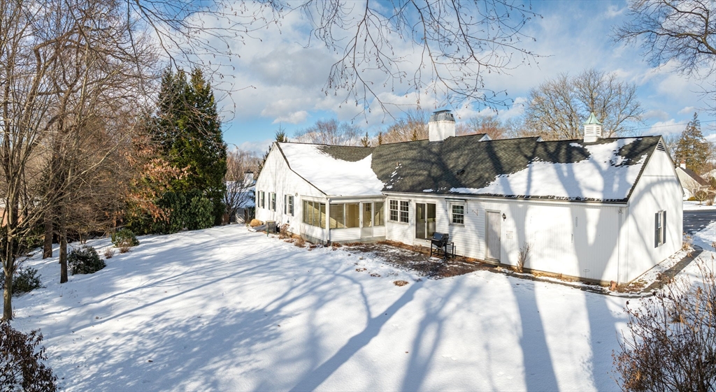 77 Arlington Road Longmeadow, MA 01106 - Photo 39 of 42 Gallery Image 39