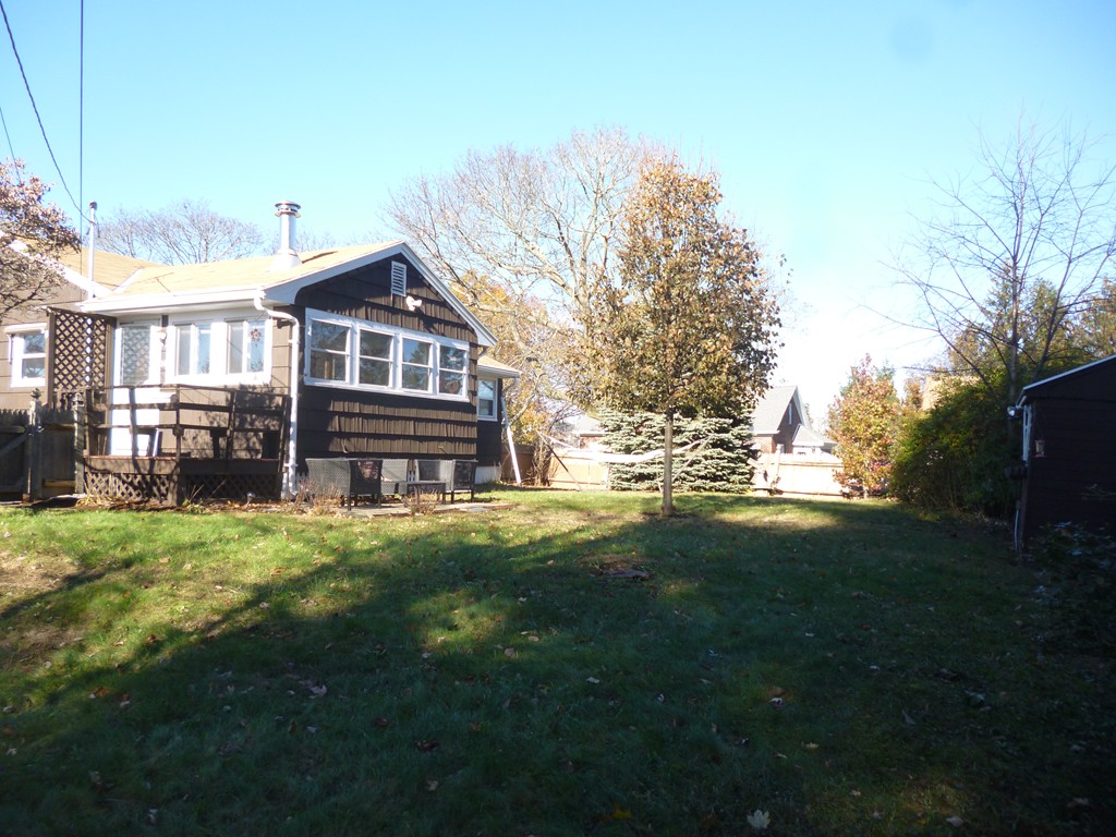 14 Alexander Road Worcester, MA 01606 - Photo 4 of 20 Gallery Image 4