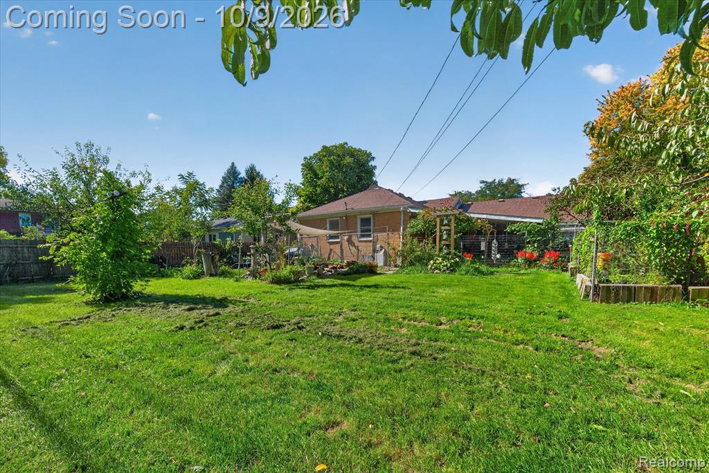 17438 Inkster Road Redford, MI 48240 - Photo 36 of 53 Gallery Image 36
