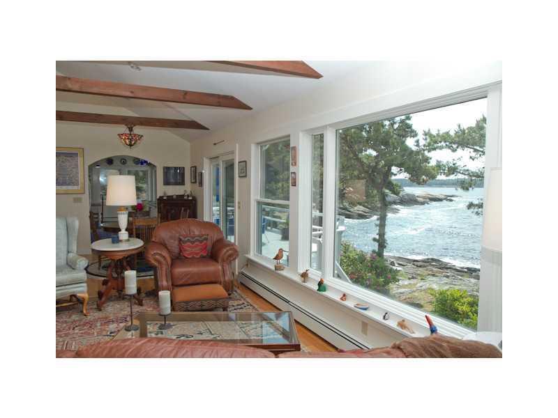 30 Sister Point Phippsburg, ME 04562 - Photo 18 of 35 Living Room.