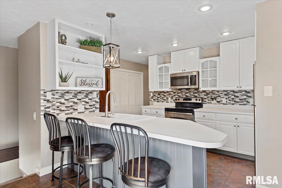 3118 Moore Road Springfield, IL 62707 - Photo 15 of 56