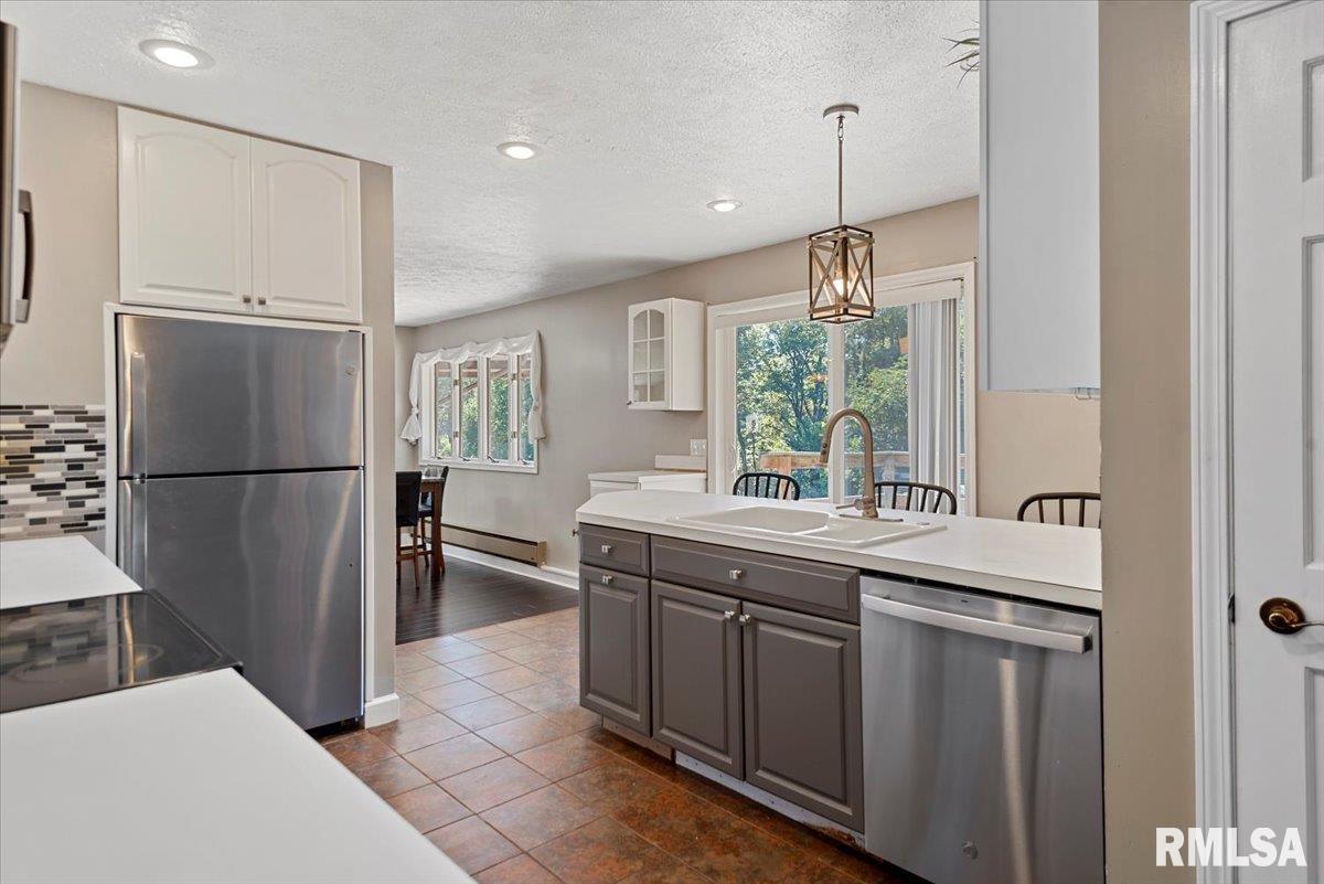 3118 Moore Road Springfield, IL 62707 - Photo 18 of 56