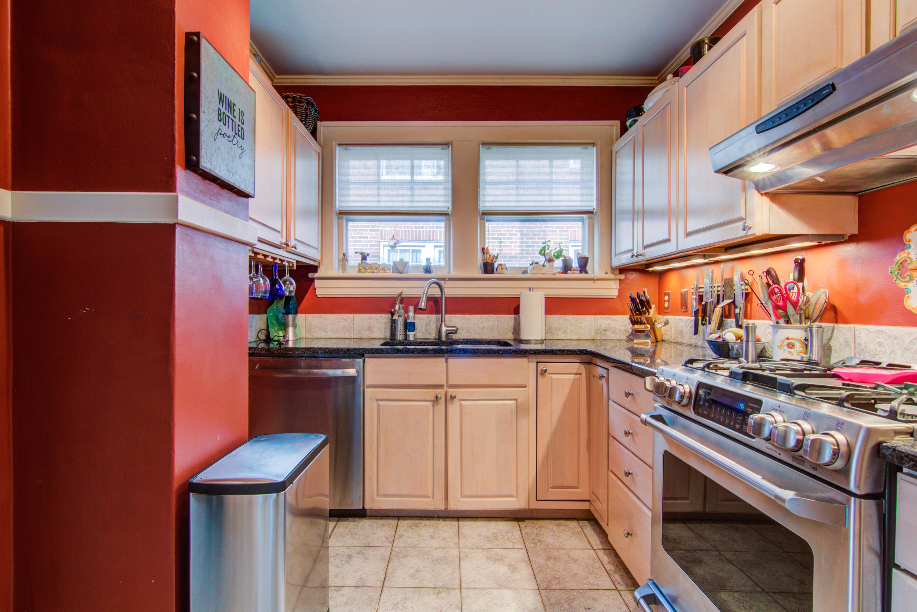 1814 Arlington Road Southwest Roanoke, VA 24015 - Photo 14 of 29 IMG_1453_4_5_6_7