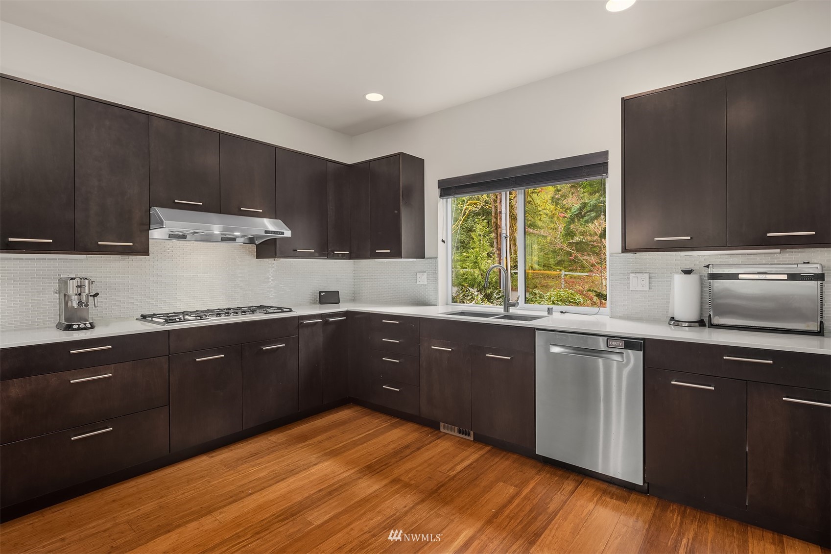 7333 Moon Valley Road Southeast North Bend, WA 98045 - Photo 13 of 40 Gallery Image 13