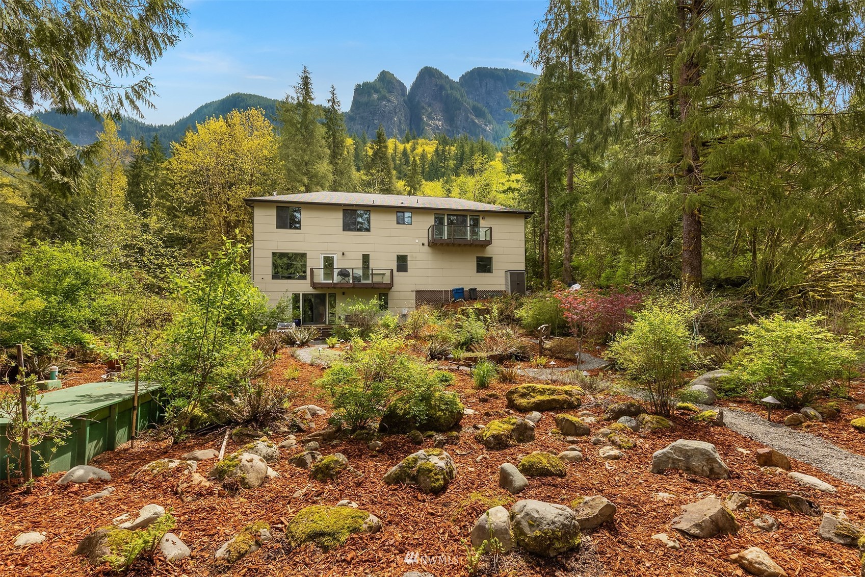 7333 Moon Valley Road Southeast North Bend, WA 98045 - Photo 32 of 40 Gallery Image 32