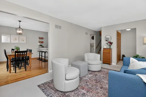 $485,000 | 6766 Valley View Drive, Downers Grove, IL 60516