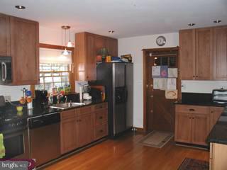 27 Sunset Road Newark, DE 19711 - Photo 3 of 5 Gallery Image 3