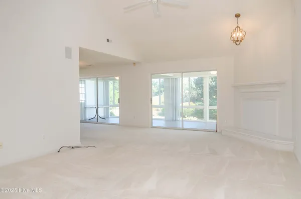 $2,750 | 340 Palmer Way, Wilmington, NC 28412