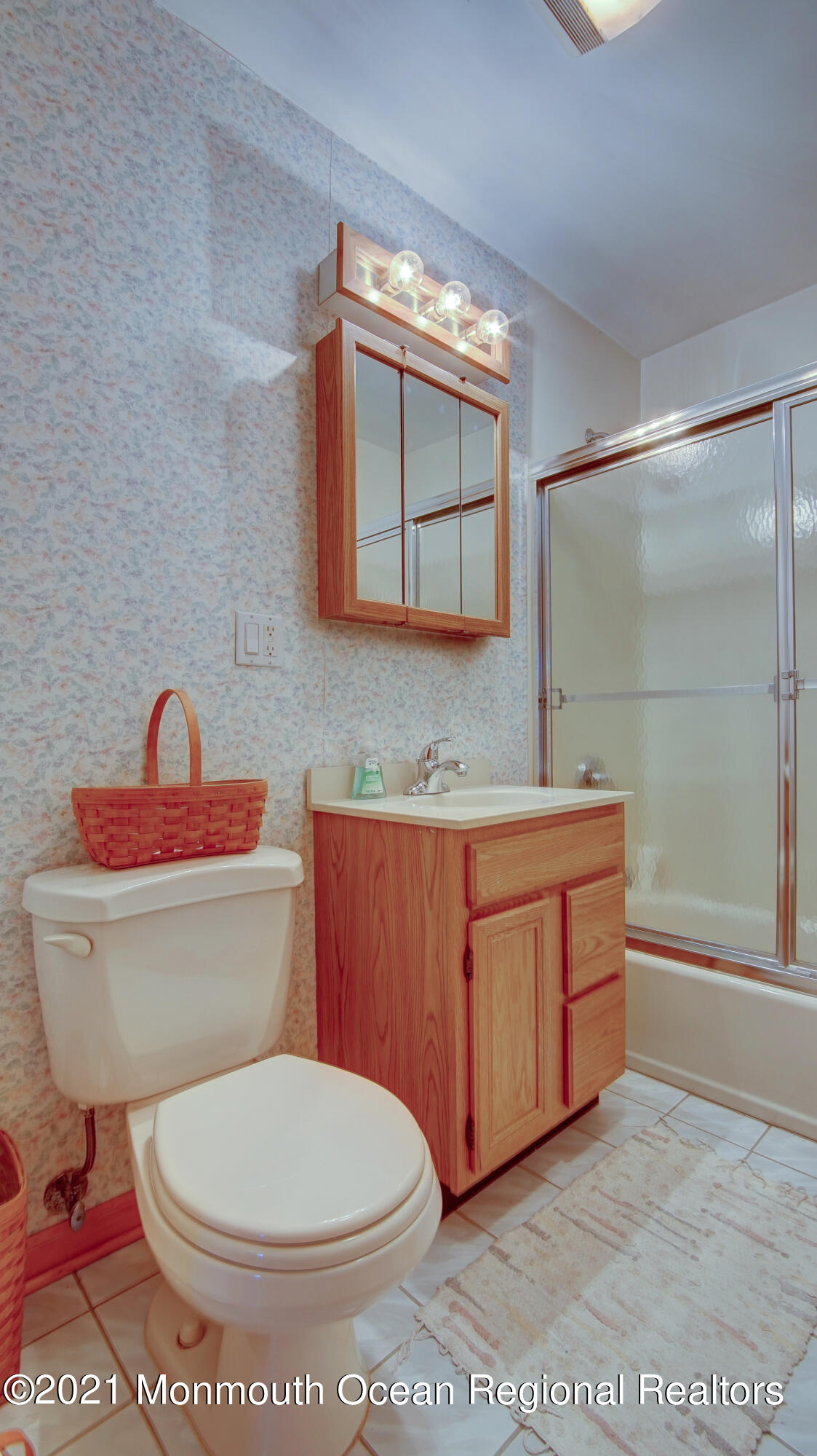 63 Tennent Road Morganville, NJ 07751 - Photo 24 of 38 DSC05712And8more