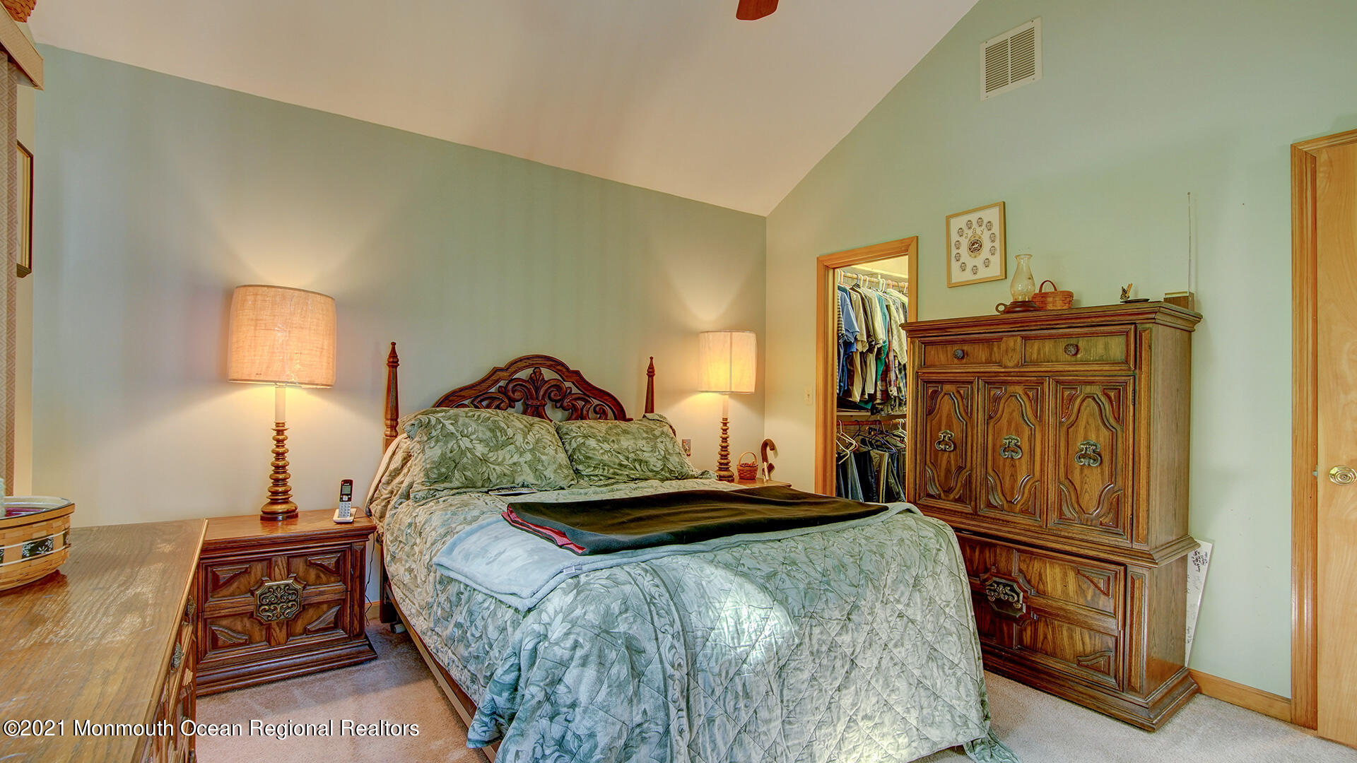 63 Tennent Road Morganville, NJ 07751 - Photo 27 of 38 DSC05667And8more