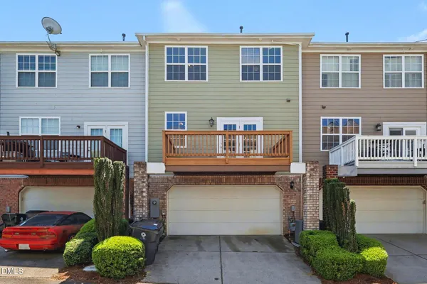 $415,000 | 115 Grindstone Drive, Apex, NC 27502