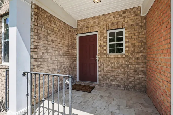 $415,000 | 115 Grindstone Drive, Apex, NC 27502
