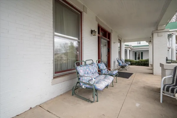 $450,000 | 235 Pulaski Street, Lawrenceburg, TN 38464