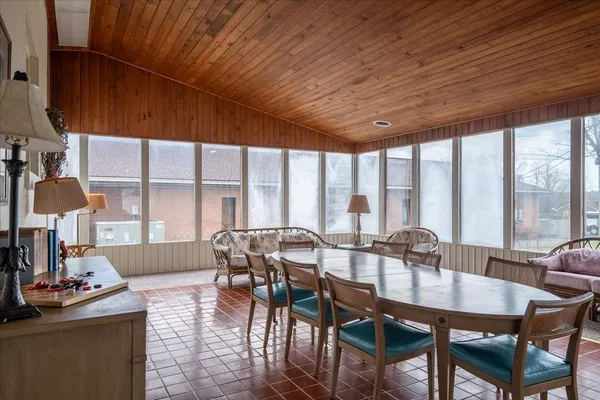 $450,000 | 235 Pulaski Street, Lawrenceburg, TN 38464