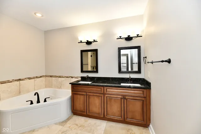 $2,599 | 8555 One W Drive, Unit 109, Indianapolis, IN 46260