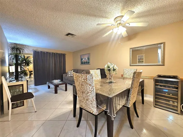 $1,750 | 2141 Northeast 1st Court, Unit 201, Boynton Beach, FL 33435
