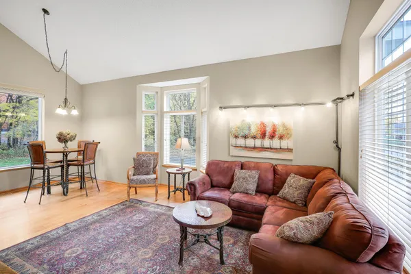 $484,900 | 8301 Narcissus Street, Victoria, MN 55386