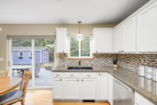 $484,900 | 8301 Narcissus Street, Victoria, MN 55386