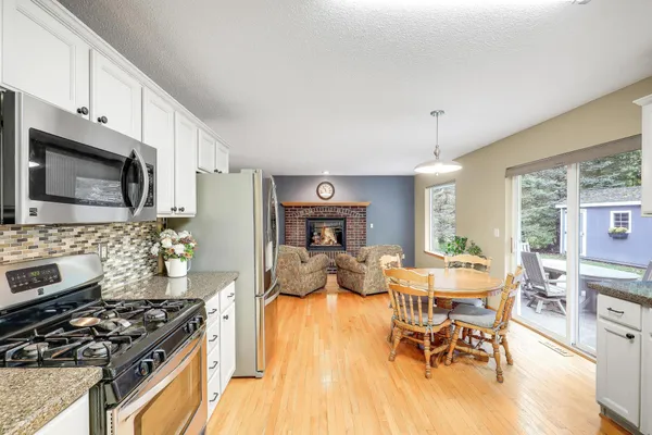 $484,900 | 8301 Narcissus Street, Victoria, MN 55386