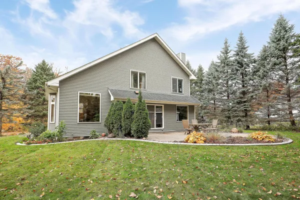 $484,900 | 8301 Narcissus Street, Victoria, MN 55386
