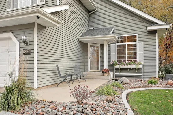 $484,900 | 8301 Narcissus Street, Victoria, MN 55386