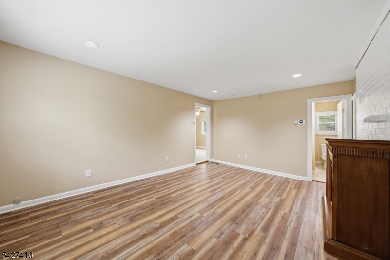 32 Coolidge Trail Hopatcong, NJ 07843 - Photo 5 of 18