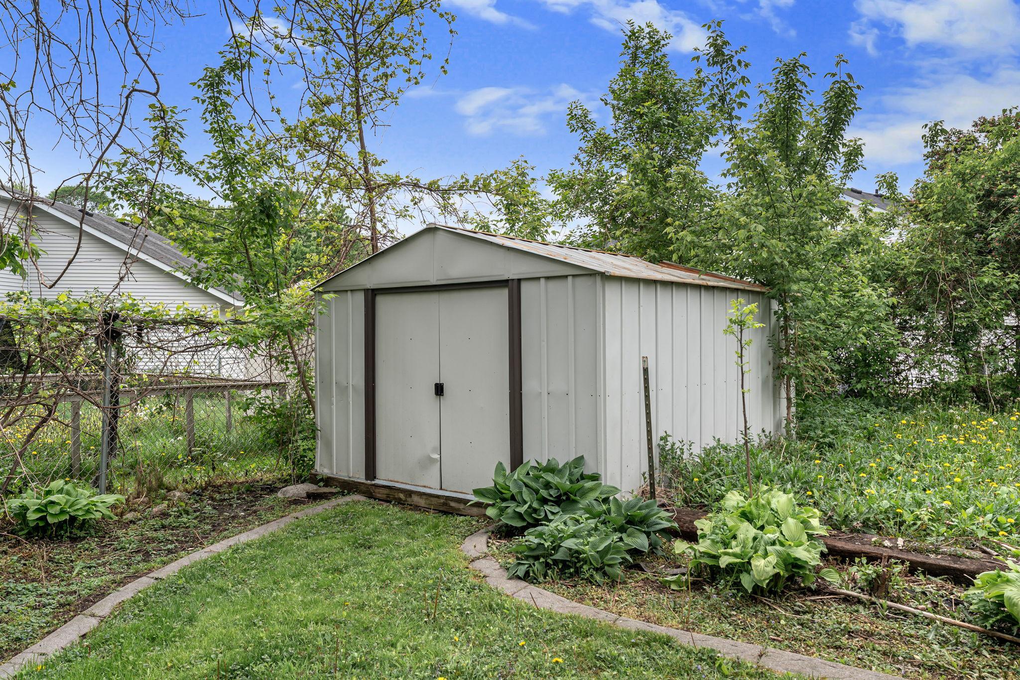 1636 St Paul Road Owatonna, MN 55060 - Photo 33 of 40