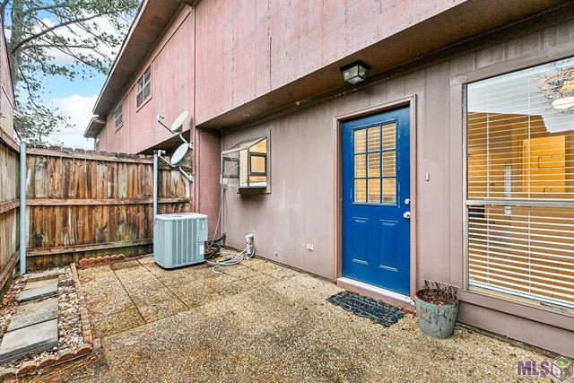 $142,900 | 968 Ridgepoint Court, Unit 968, Baton Rouge, LA 70810