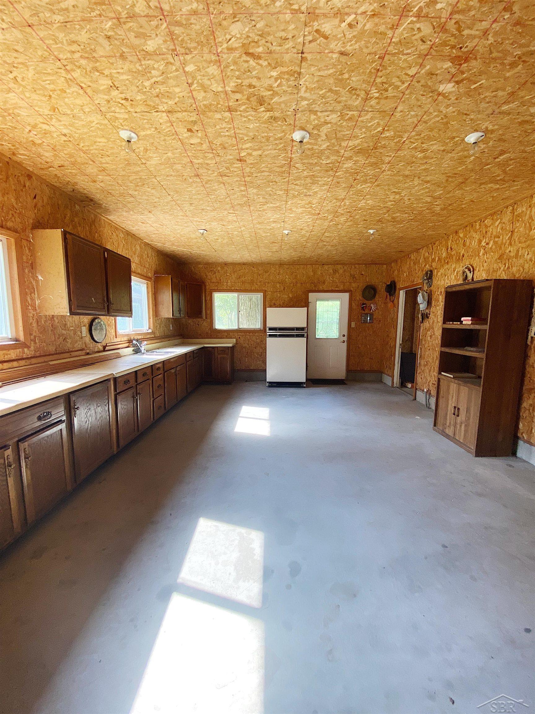 3024 East Townline 16 Road Pinconning, MI 48650 - Photo 31 of 34 50118308-33.JPG