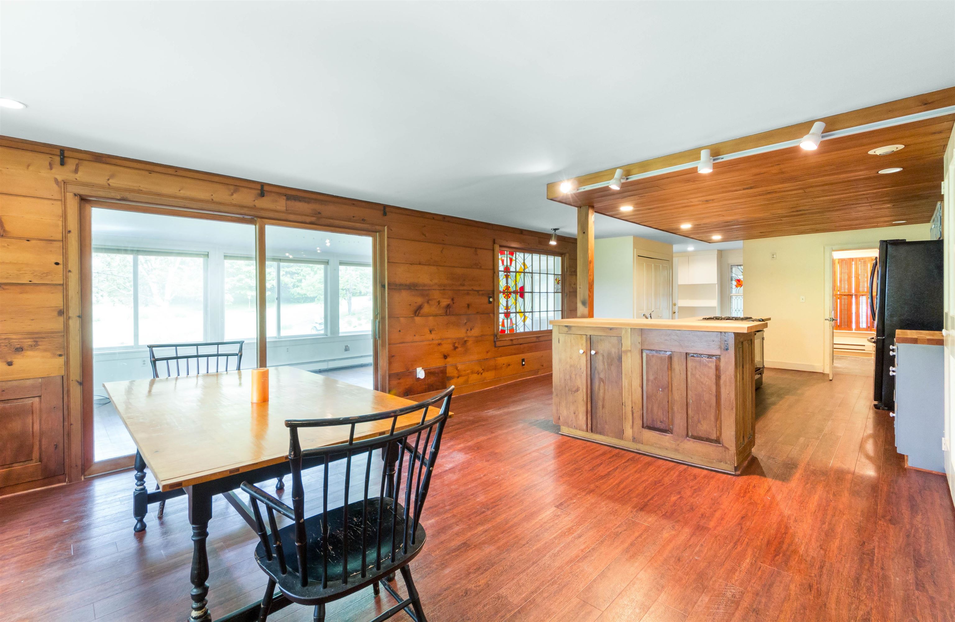 137 Middle Road Salisbury, VT 05769 - Photo 12 of 40
