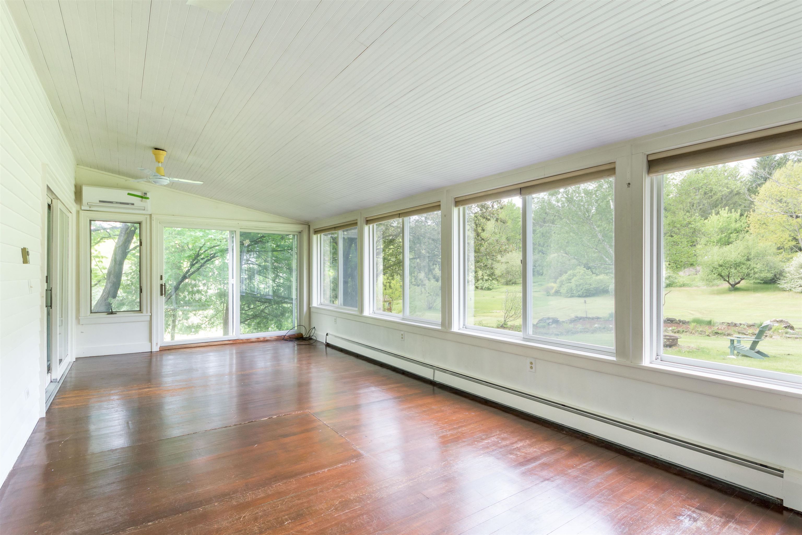 137 Middle Road Salisbury, VT 05769 - Photo 14 of 40