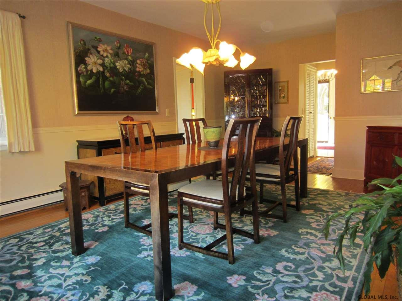 329 Loudon Road Colonie, NY 12211 - Photo 11 of 25 Photo 11