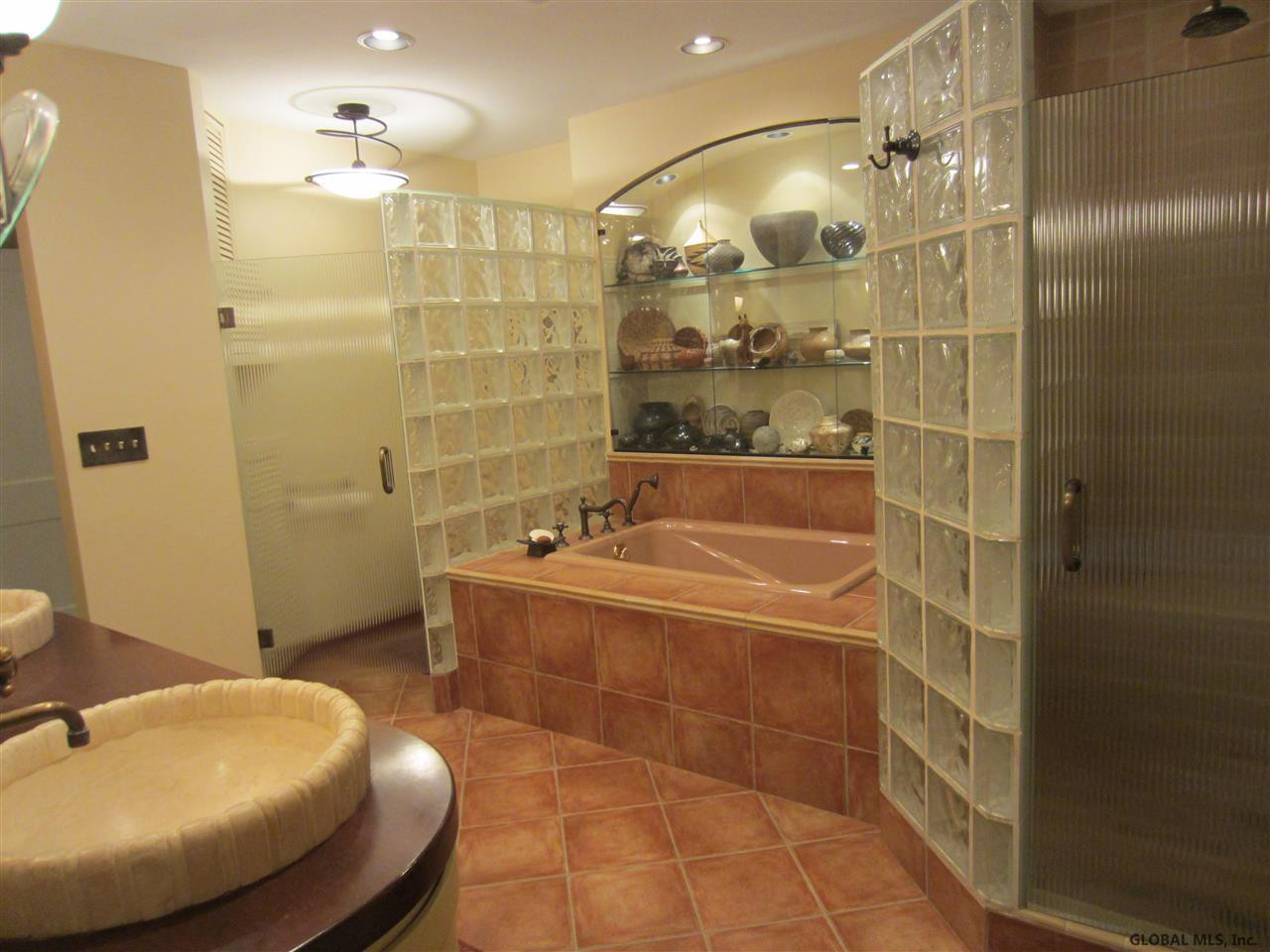329 Loudon Road Colonie, NY 12211 - Photo 13 of 25 Photo 13