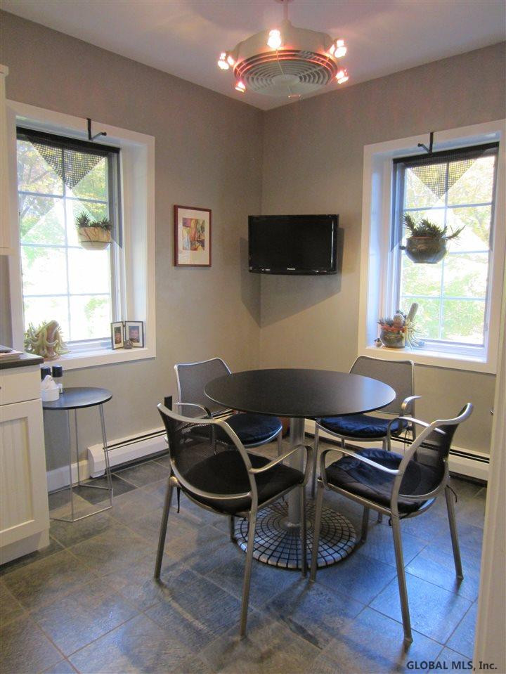 329 Loudon Road Colonie, NY 12211 - Photo 8 of 25 Photo 8