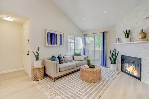 $649,000 | 26571 Las Palmas, Unit 7, Laguna Hills, CA 92656