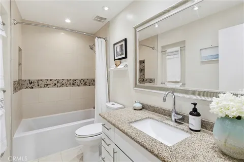 $639,000 | 26571 Las Palmas, Unit 7, Laguna Hills, CA 92656