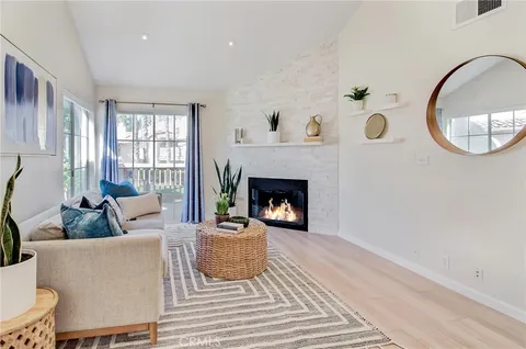 $649,000 | 26571 Las Palmas, Unit 7, Laguna Hills, CA 92656