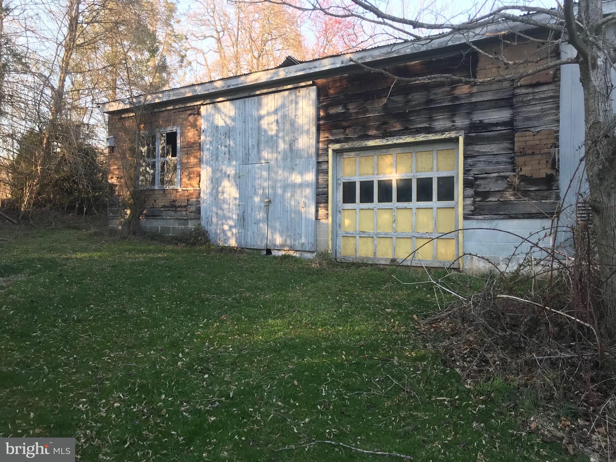 1895 County Line Road York Springs, PA 17372 - Photo 14 of 21 Gallery Image 14